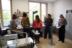 Unsere Auszubildende stellt den Bereich Orthopädietechnik vor