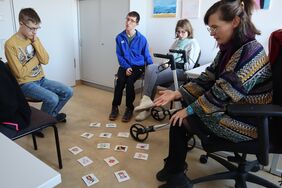 Sozialkompetenztraining - Kommunikationsspiel Sozialkompetenztraining - Kommunikationsspiel