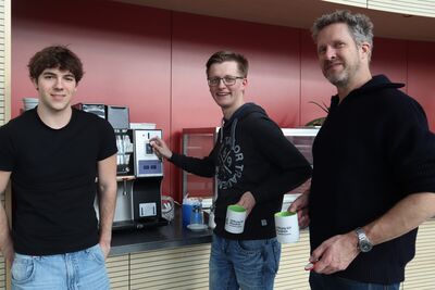 ICPay an der Kaffeemaschine: Entwickler und Kunden freuen sich