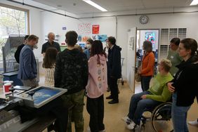 Druck- und Medientechnik - Besuch der Beratungsfachkräfte für Menschen mit Behinderung der Agentur für Arbeit München 