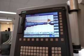 Moderne Geräte in der Ausbildungsabteilung Metalltechnik Moderne Geräte in der Ausbildungsabteilung Metalltechnik